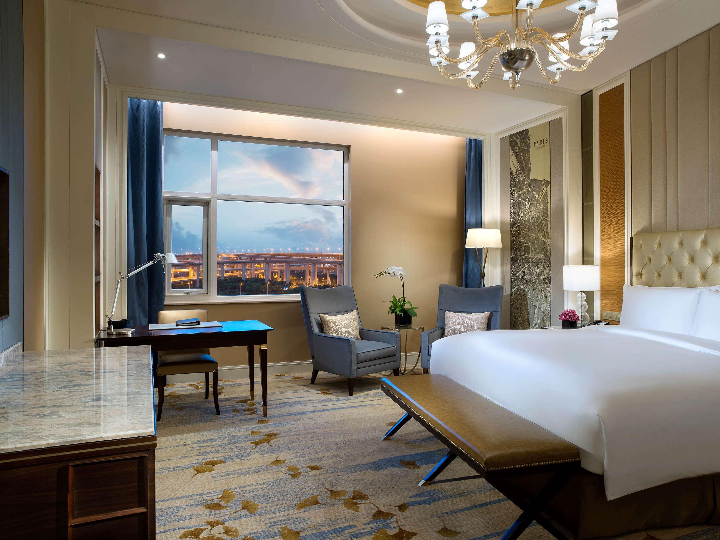 Sofitel Shanghai Hongqiao Exterior photo