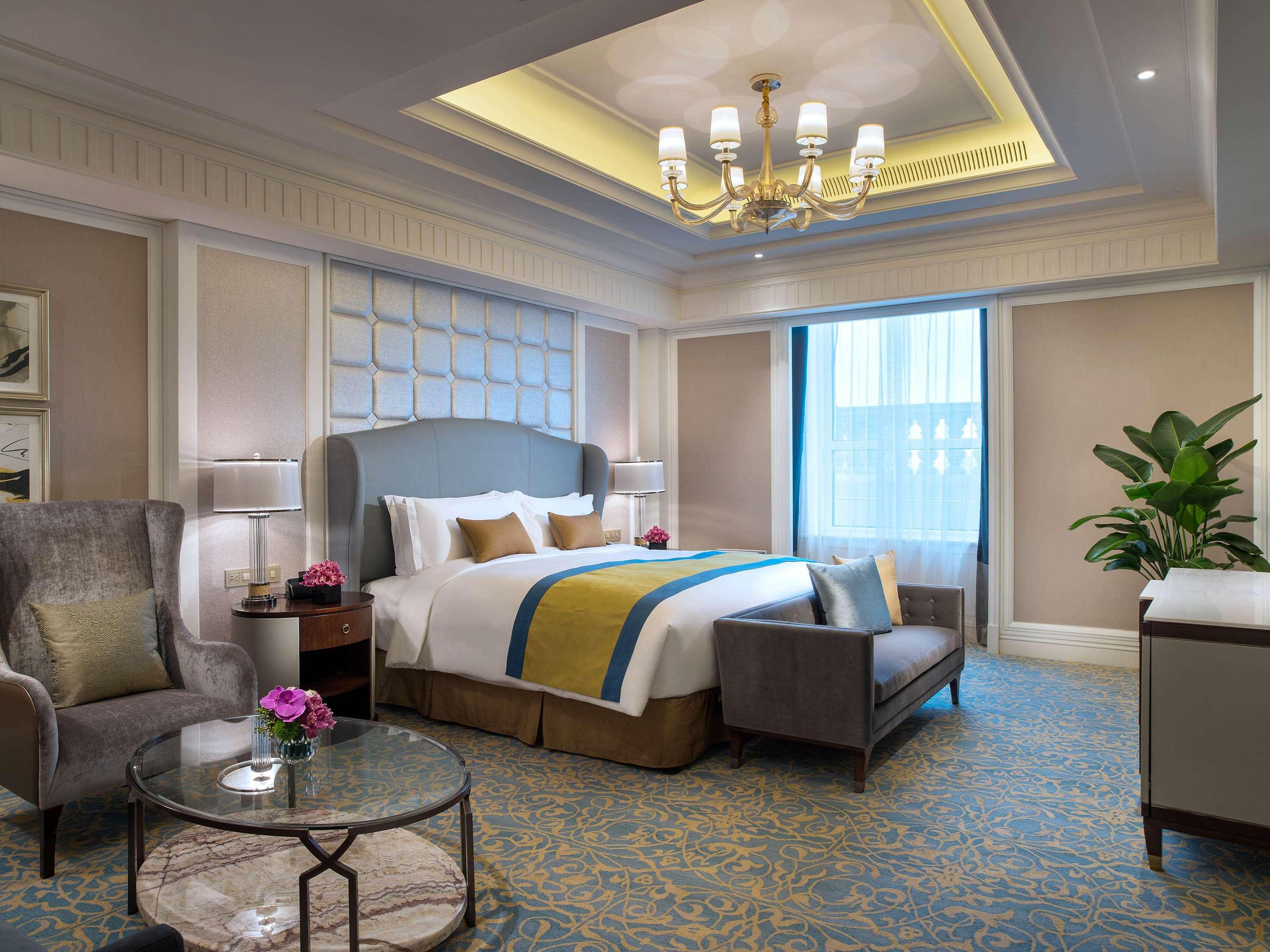 Sofitel Shanghai Hongqiao Exterior photo
